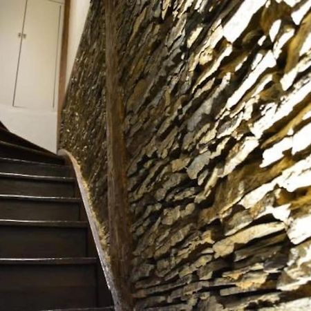 La Legende - Gite Dans Un Quartier Pittoresque Bouillon Bagian luar foto
